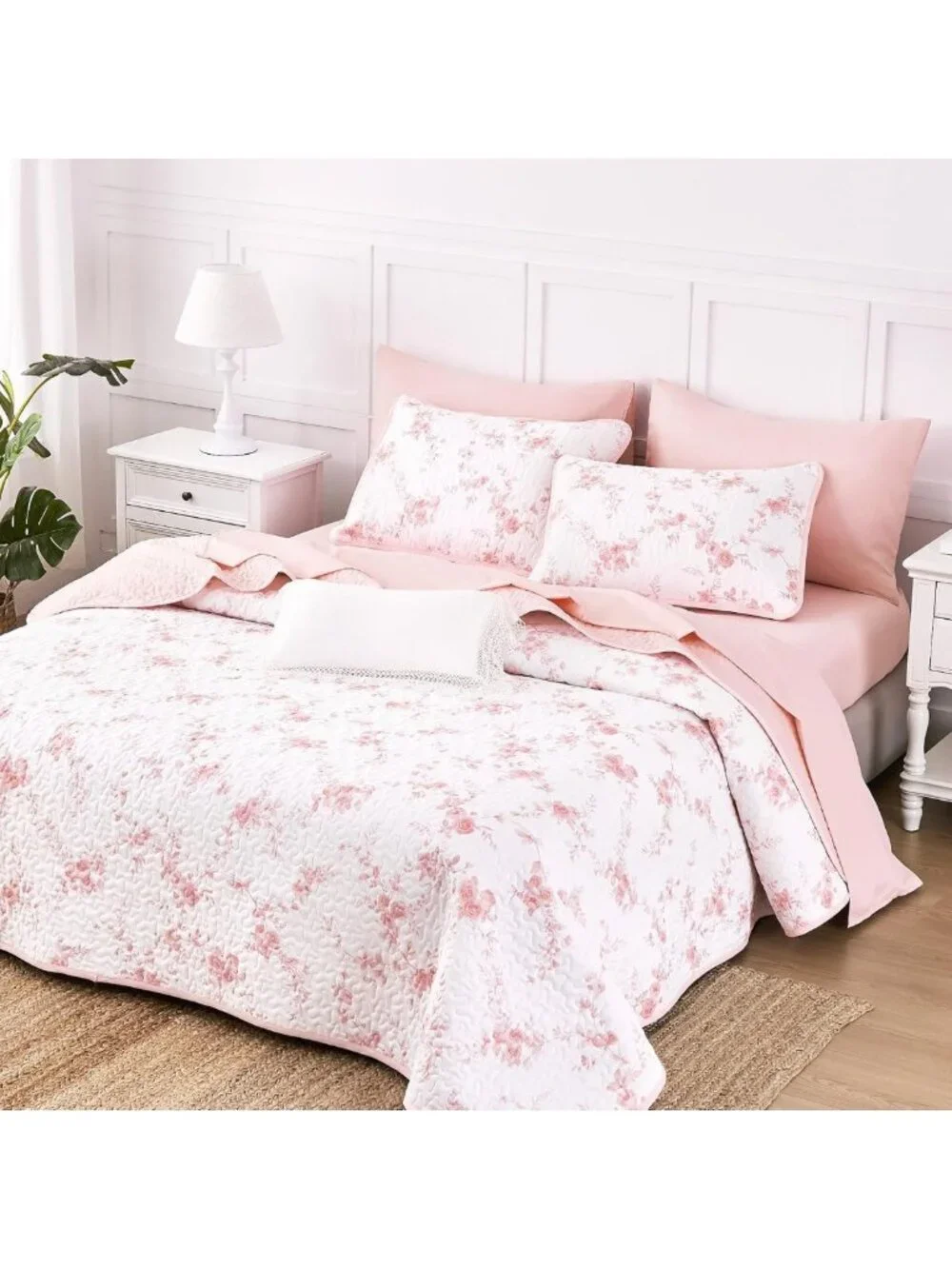 Floral Quilt Set - Vintage Shabby Chic Bedspread, Reversible Lightweight